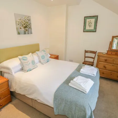 1 Kentholme * Grange-over-Sands