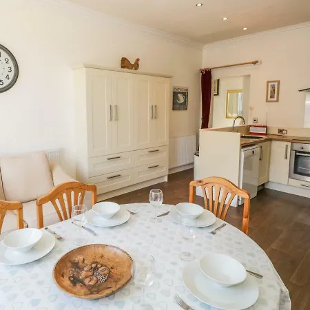 1 Kentholme * Grange-over-Sands